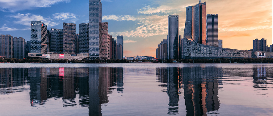 1646901352624405.jpg 摄图网_500351222_wx_合肥天鹅湖商务区(非企业商用).jpg