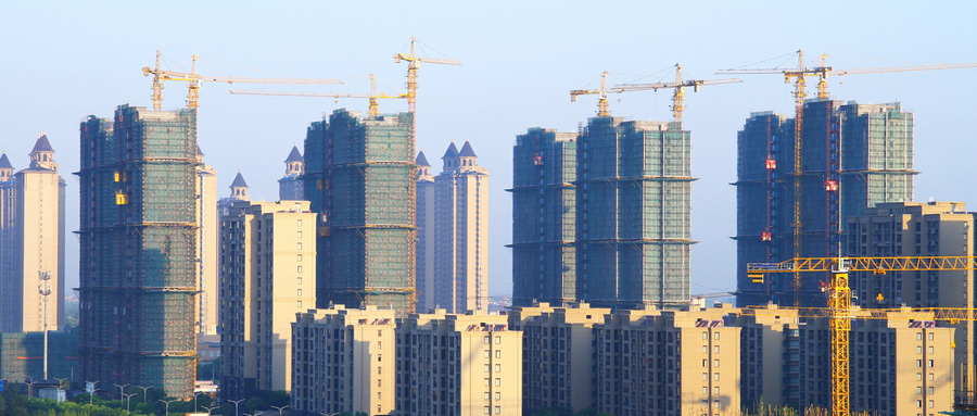 摄图网_501612729_wx_清晨薄雾中的乡村建设楼盘（非企业商用）.jpg