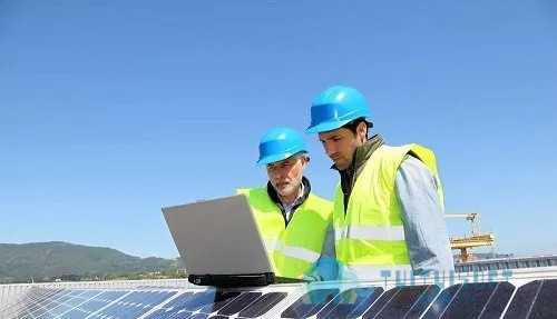 04.jpg 腿腿教学网-学习BIM就意味着的就业前景好?收入高?