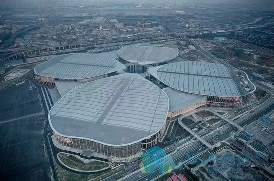腿腿教学网-BIM技术助力进博会为“四叶草”打造钢铁脊梁