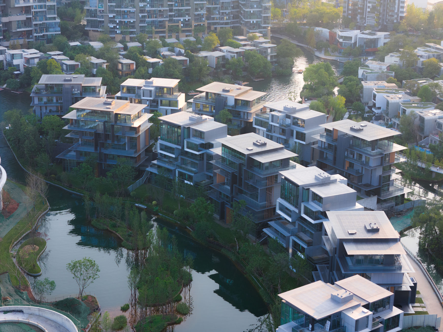 line+为成都麓湖设计中国独栋住宅新物种第4张图片