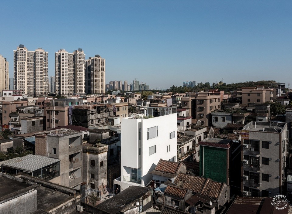在“夹缝”中生存的建筑，如今都怎么样了？第17张图片