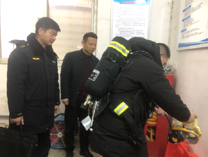 0应城市开展城乡生活污水处理厂消防安全和有限空间作业专项检查.jpg 0应城市开展城乡生活污水处理厂消防安全和有限空间作业专项检查.jpg