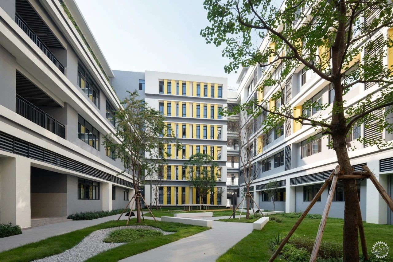 绿色生态校园：华东师范大学附属顺德美的学校（二期）第25张图片
