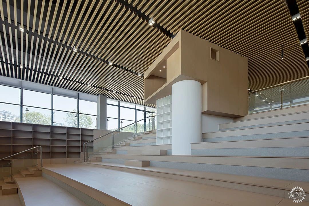 长沙市南雅中学图书馆 / 中机国际罗劲工作室第13张图片