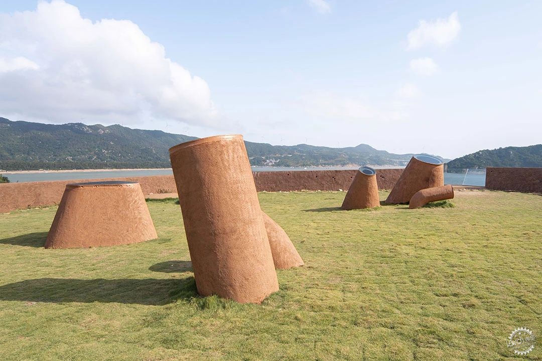 隐于地下，可观沧海：东海一号公路边的“洞见·蓝”空间第11张图片