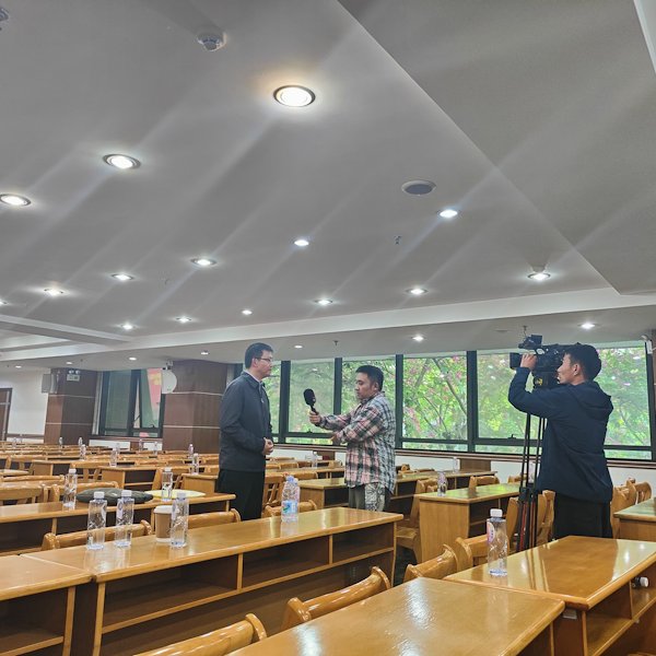 时间:2024年11月22日;地点:西二楼会议室;拍摄人:刘恩衡;内容:住宅老旧电梯更新改造工作业务培训暨供需见面会-4.jpg