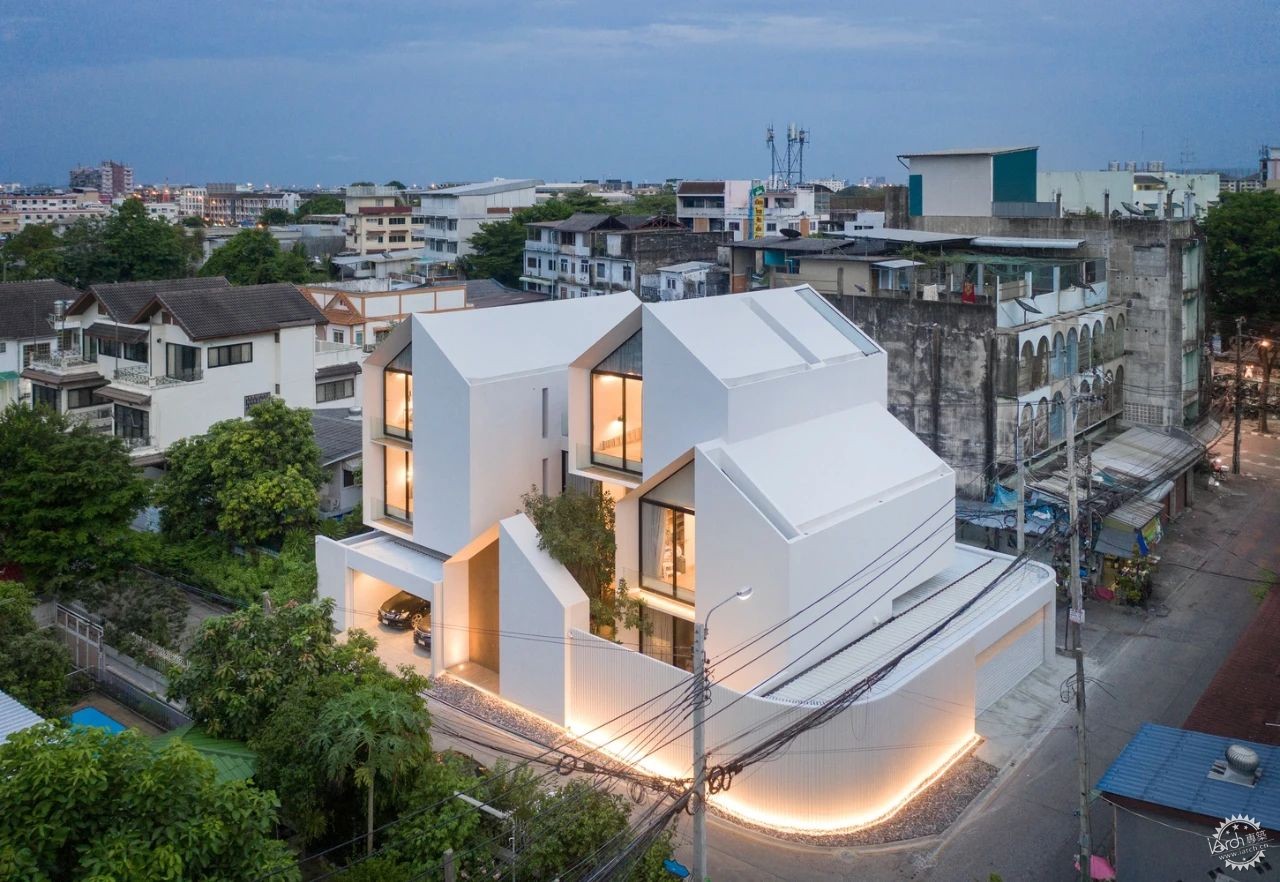 空间里的建筑诗意，温馨与设计并存的家第1张图片