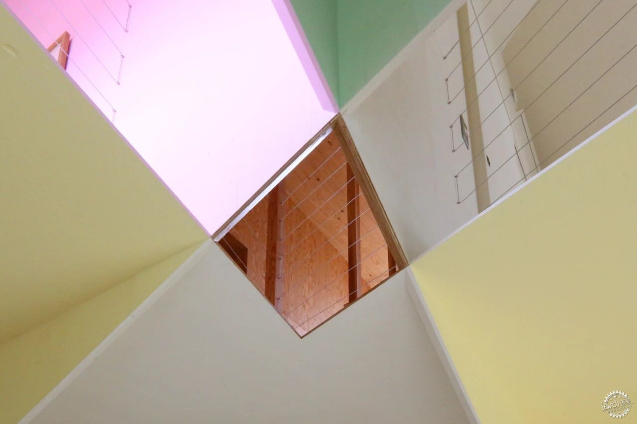 拆解东京46㎡神户型：如何用“色彩编码”和“视线切割”让小家显大30%第4张图片