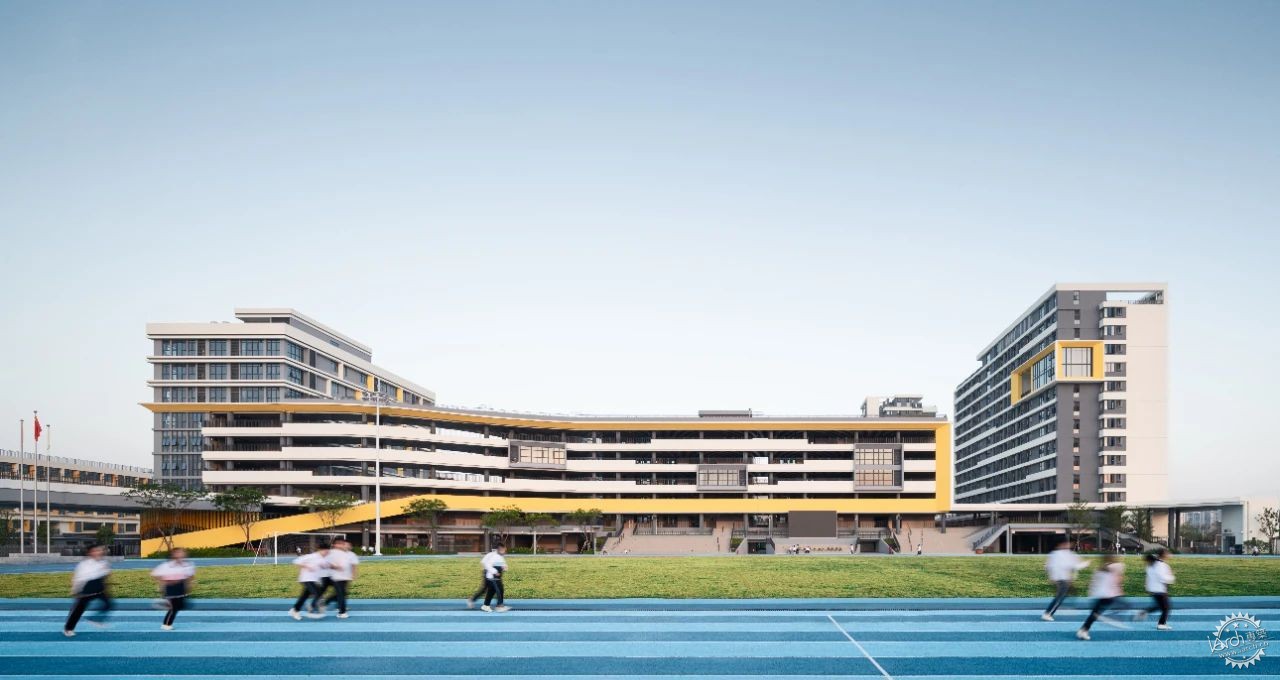 绿色生态校园：华东师范大学附属顺德美的学校（二期）第7张图片