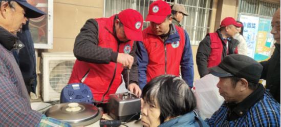 5-传承雷锋薪火++践行住建担当——市建筑工程质量检测中心积极开展“学雷锋·文明实践我行动”主题活动.jpg 5-传承雷锋薪火++践行住建担当——市建筑工程质量检测中心积极开展“学雷锋·文明实践我行动”主题活动.jpg
