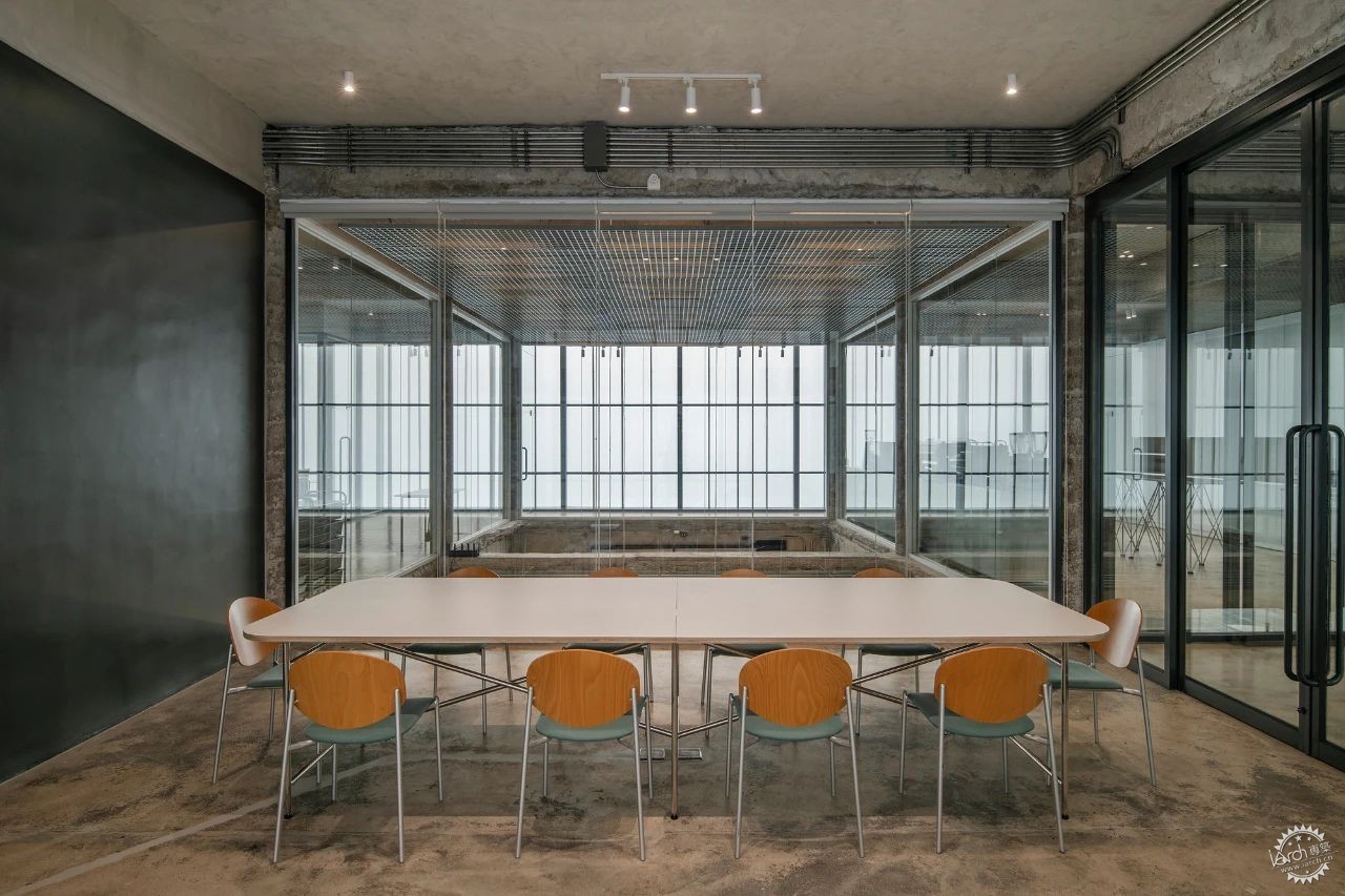 曼谷Factory Coffee总部，工业美学与咖啡文化的空间演绎第14张图片