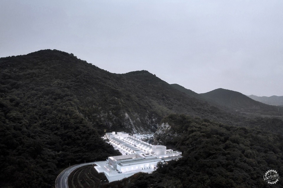 废墟重生！从“地球伤疤”到网红地标…这些操作太绝了！第2张图片