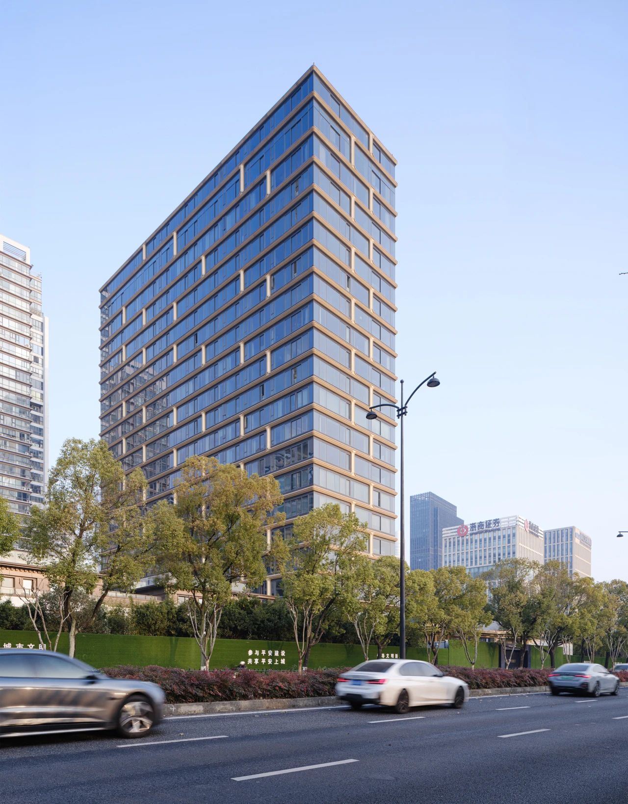 line+孟凡浩在杭州钱江新城打造一线江景新地标「绿城·钱潮湾」第25张图片