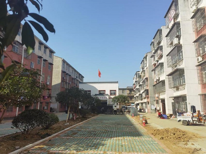 0云梦县道桥镇:小区换新颜 古镇展新风3.jpeg