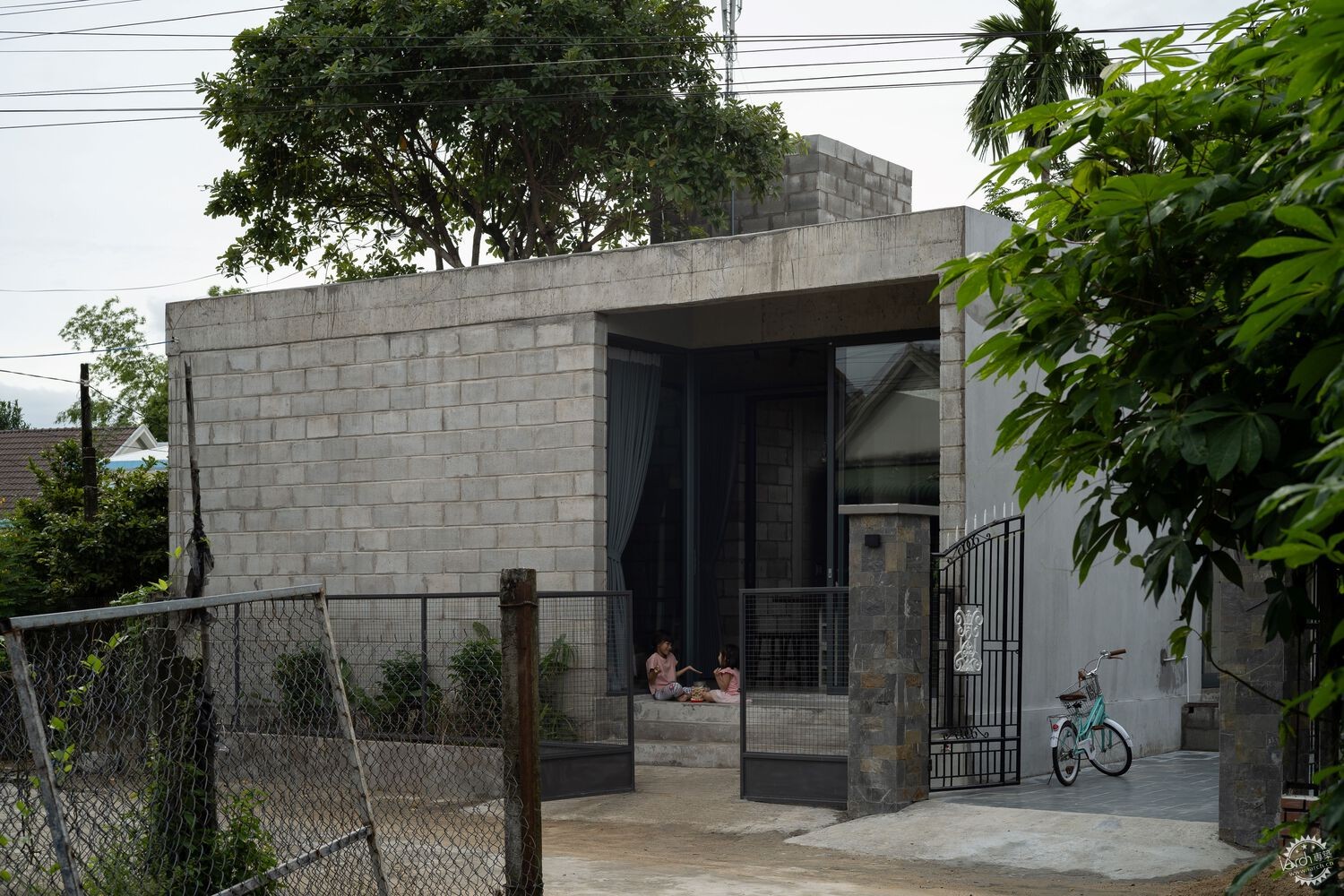 破土而生的乡野建筑 | 越南Tinh An住宅第18张图片