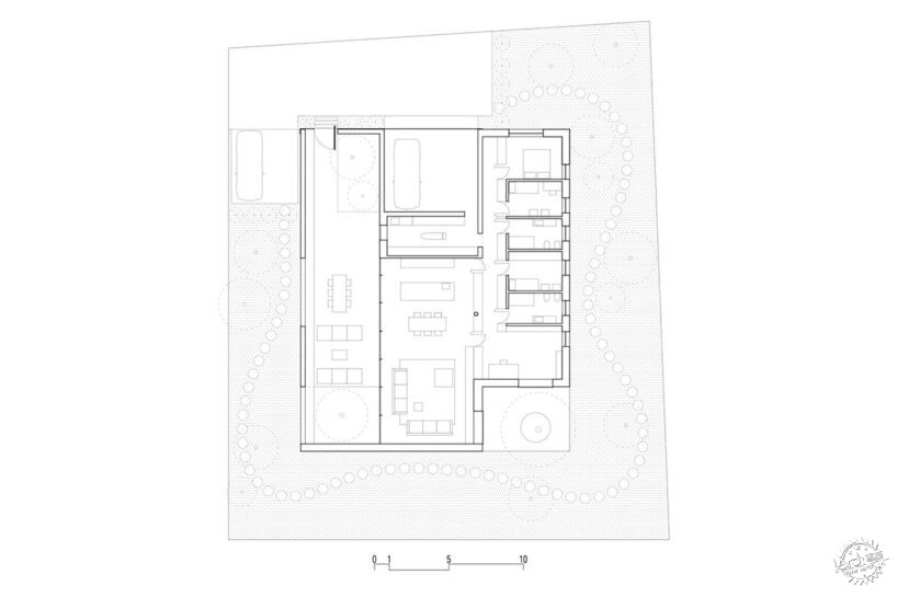 公私空间“不打架”的秘诀：高体块装客厅、矮体块藏卧室，庭院当过渡超贴心第18张图片