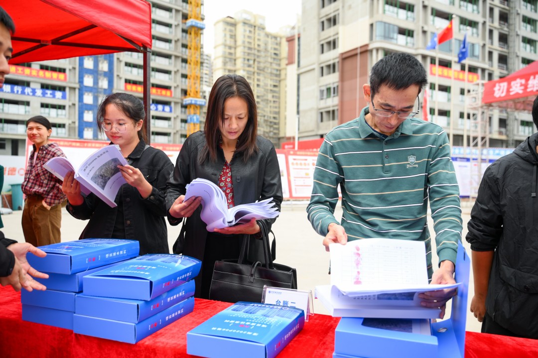 漳州市召开建筑工地实名制管理现场观摩暨欠款欠薪问题“点题整治”推进会