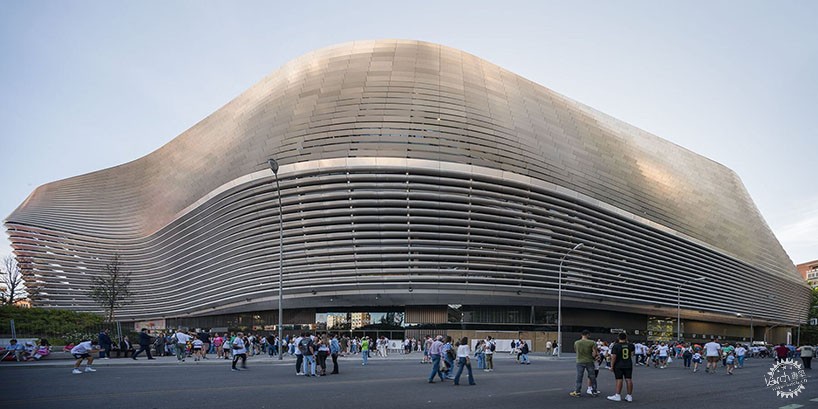 “钢铁侠”降临！圣地亚哥Bernabéu体育馆上演“金属风暴”改造记第7张图片