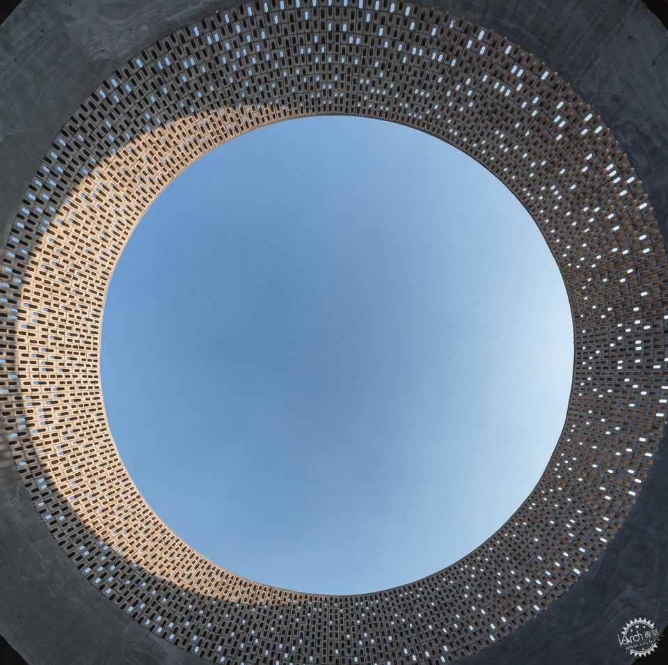 建筑中的“浮光掠影”第4张图片
