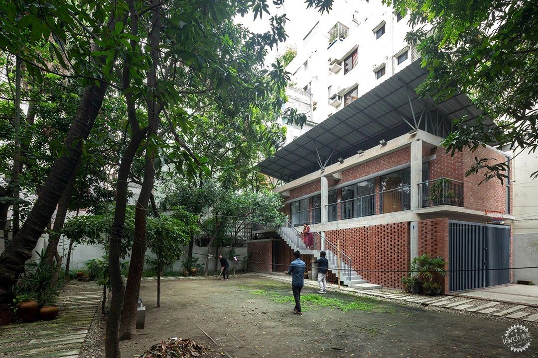 怀旧雨亭——孟加拉建筑师打造亲生物凉亭，唤醒怀旧记忆第3张图片
