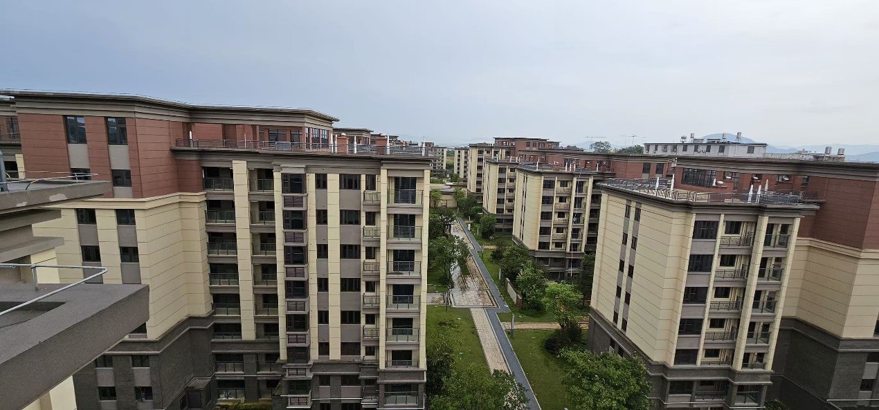 高效服务暖民心 │ 市房产交易中心倾力护航重点民生项目 高效服务暖民心 │ 市房产交易中心倾力护航重点民生项目