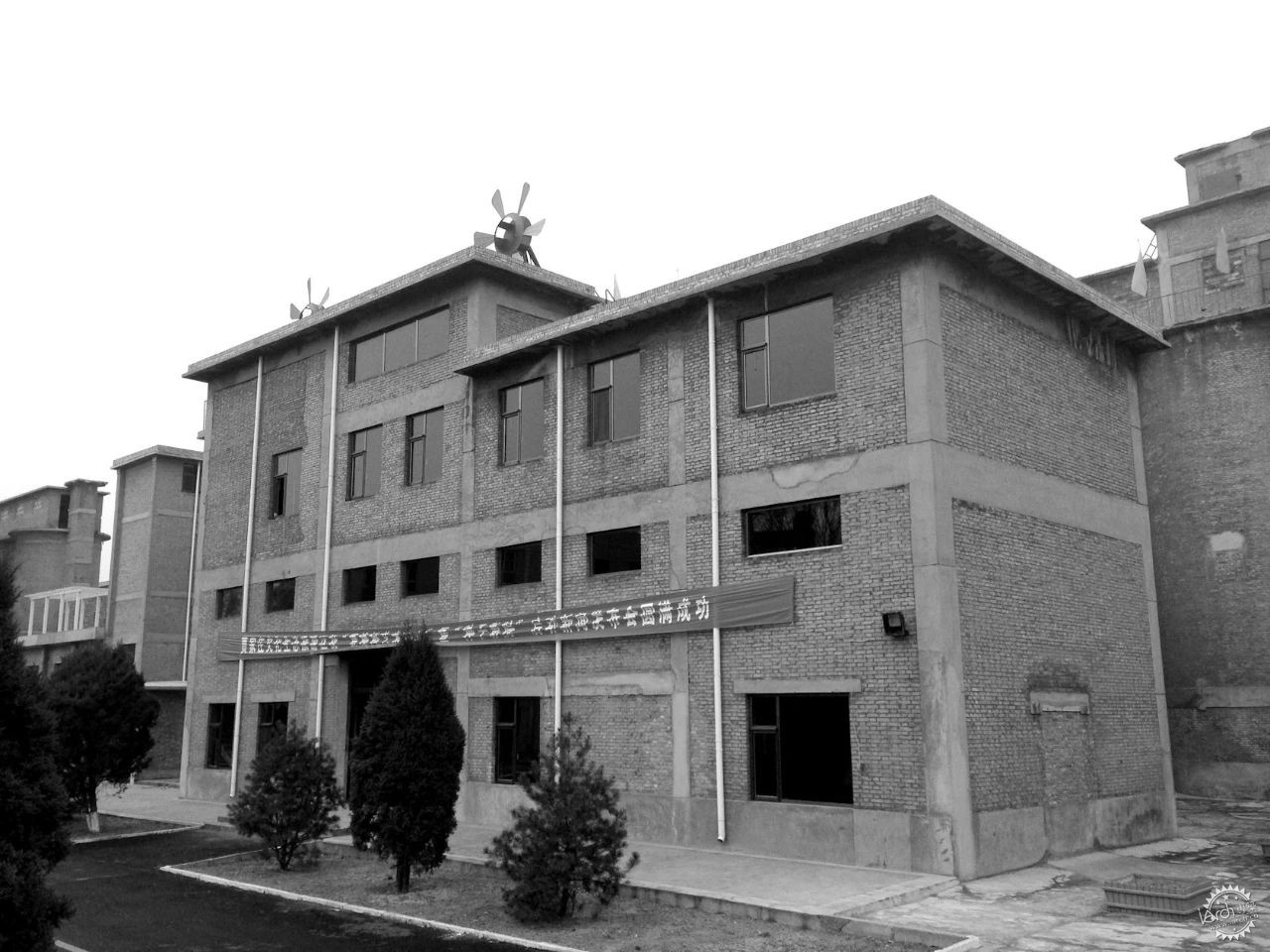 从乡村水泥厂到电影乌托邦：山西贾家庄村贾樟柯艺术中心，种子影院第4张图片
