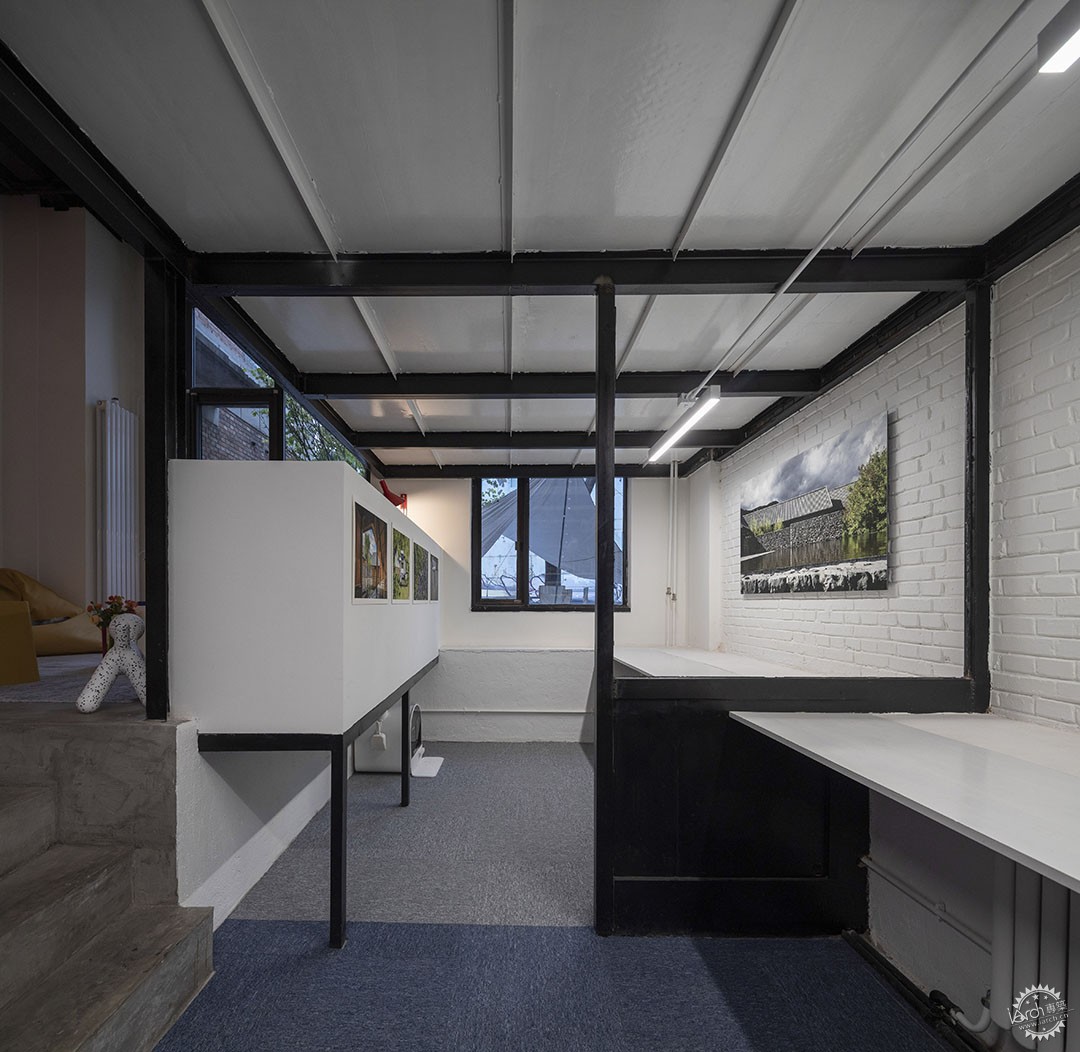 蒙德里安虫洞 - UK Studio Office第12张图片