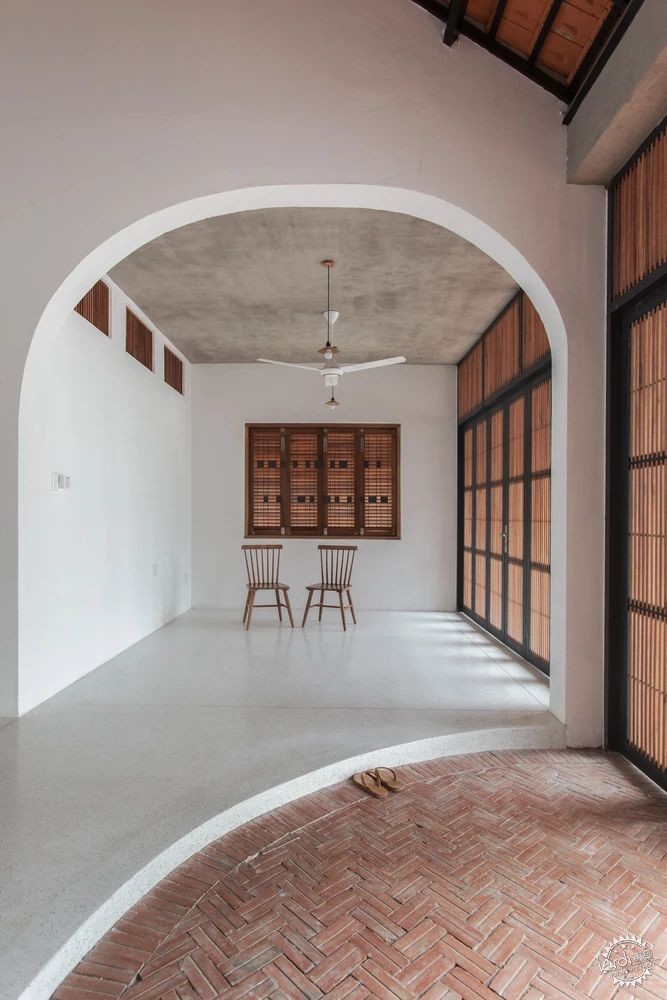 明明是新房子，咋来的老味道？｜瓦屋住宅Tile Roof House第12张图片