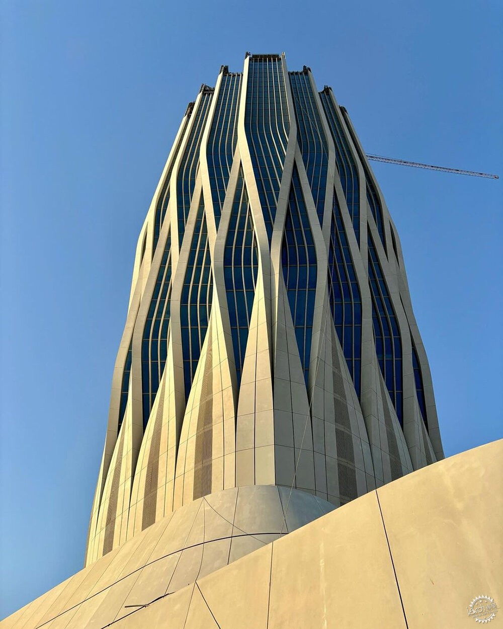 虚实交错！Zaha Hadid设计的170米巴格达央行大楼如“变形金刚”第3张图片