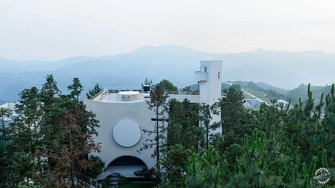 以几何重塑山野乌托邦：仙那度·重重山第9张图片