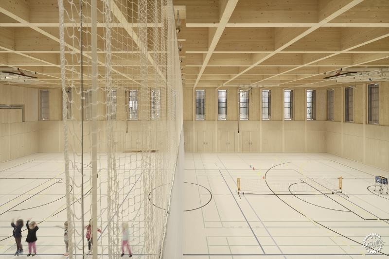 62.5 厘米的木头魔法！康斯坦茨湖畔的多功能厅，能打球能看戏还超会社交！第14张图片