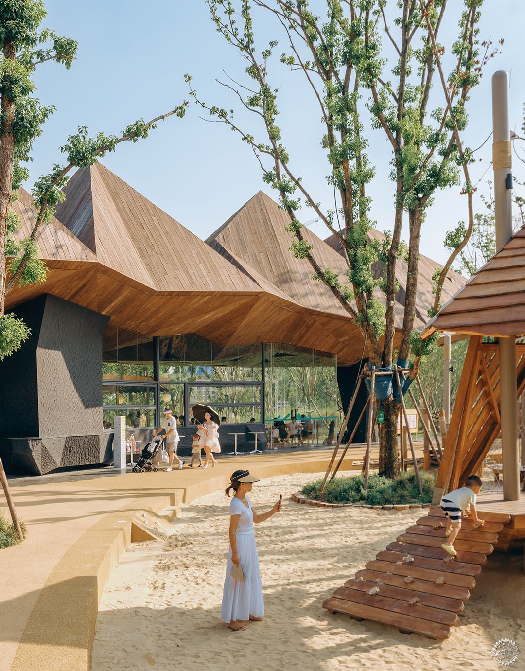 跳舞的小山——武汉麓客岛餐厅第24张图片