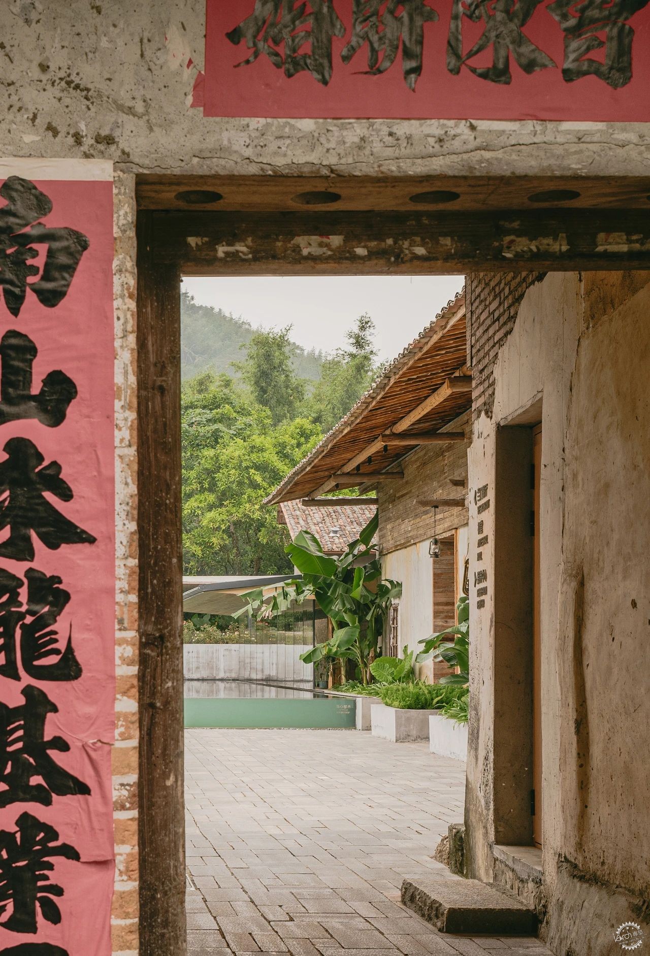 岭南古村的重生！设计师用残墙旧瓦打造“乡村综合体”第24张图片