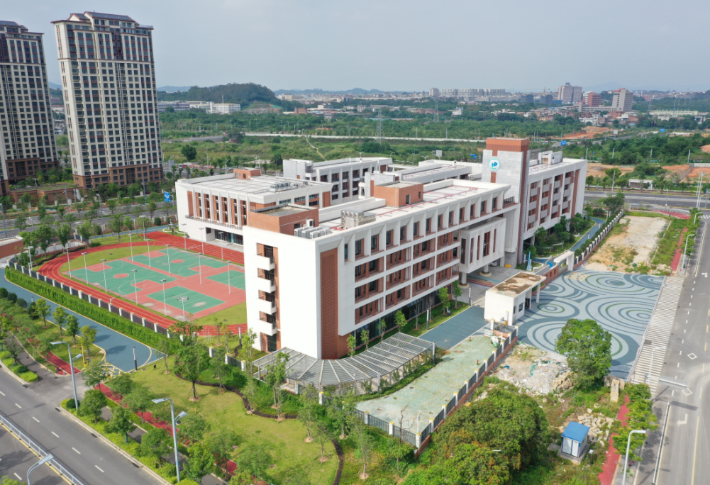 打造低碳环保、健康舒适的绿色校园——漳州上坂小学 打造低碳环保、健康舒适的绿色校园——漳州上坂小学