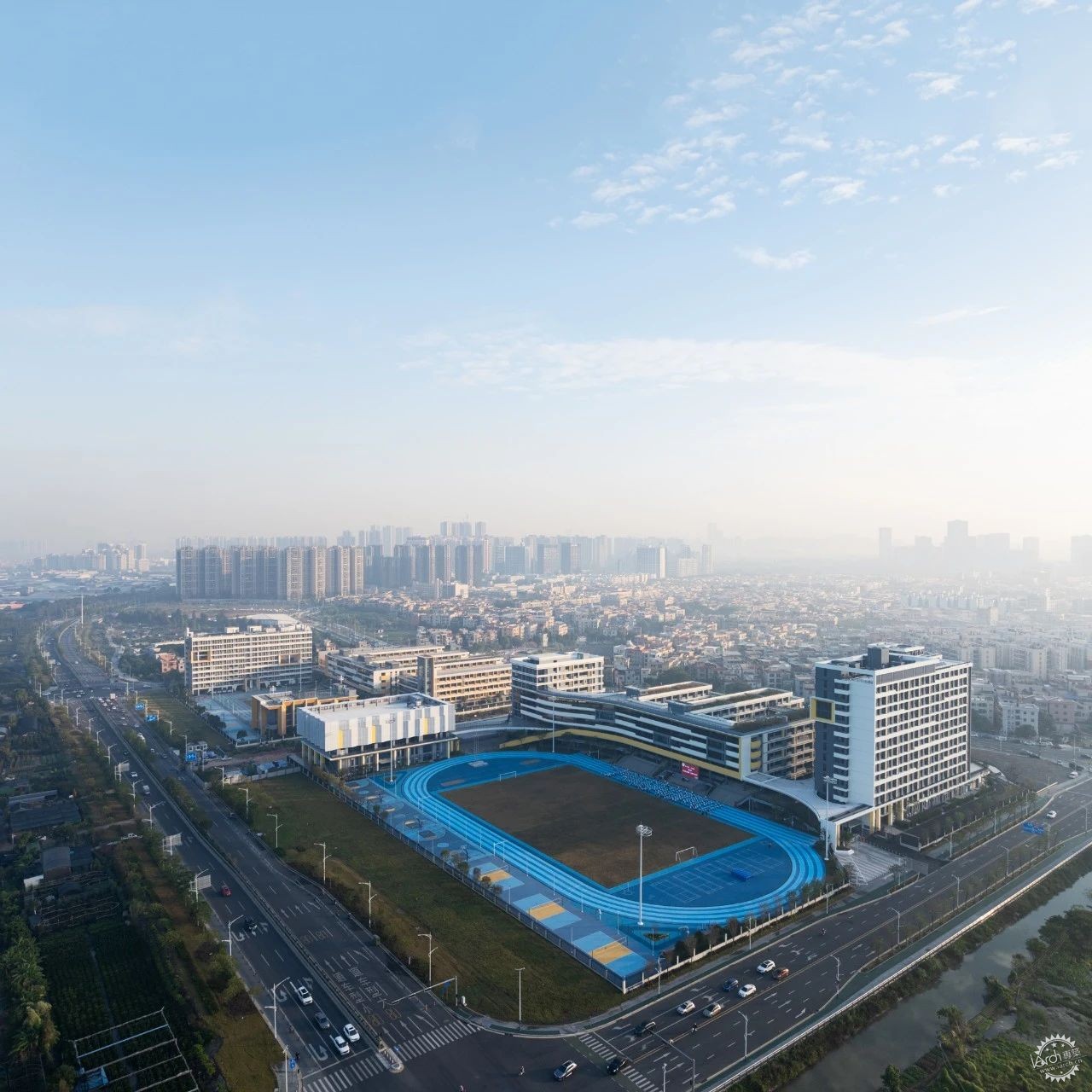 绿色生态校园：华东师范大学附属顺德美的学校（二期）第4张图片