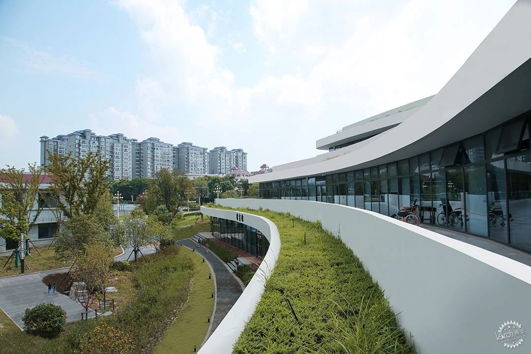 长沙市南雅中学图书馆 / 中机国际罗劲工作室第22张图片
