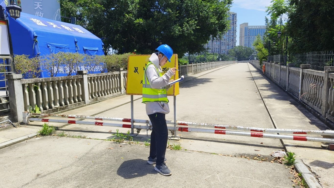 桥梁守护:以维护之力,筑民生通途 桥梁守护:以维护之力,筑民生通途