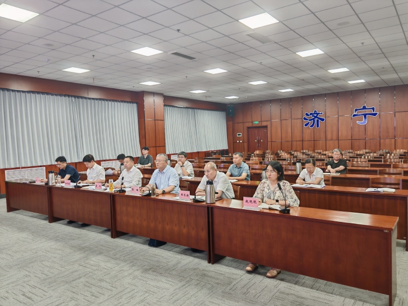 全市棚改居民回迁安置工作视频调度会议.jpg