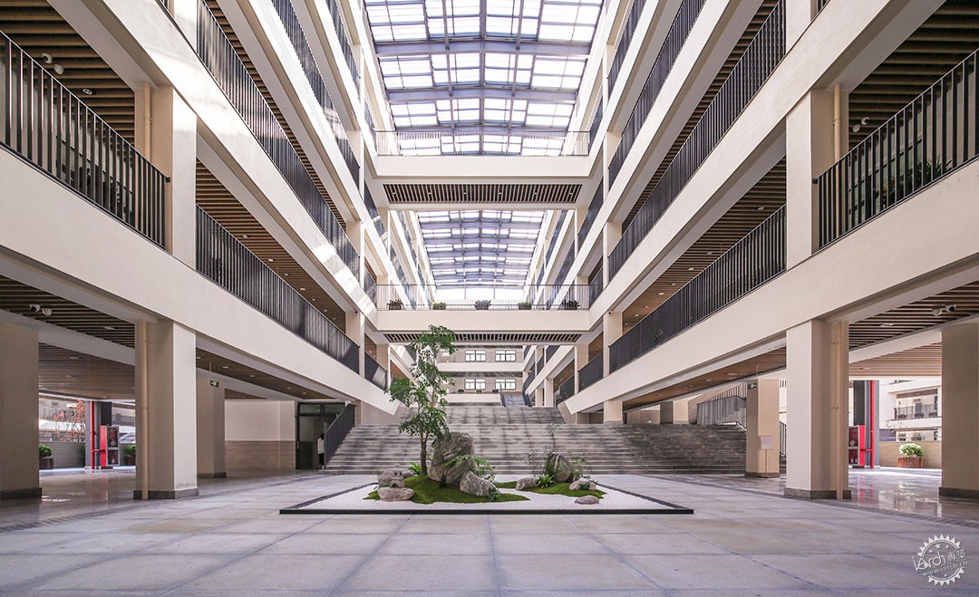 杭州市临平实验中学 / 一方建筑第37张图片