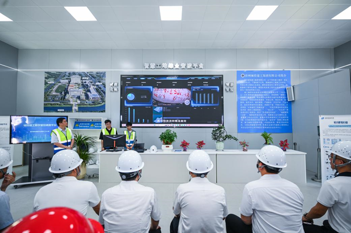 2025年度漳州市住建系统“安全生产月”启动仪式暨全要素智慧监管质量安全观摩会顺利举办! 2025年度漳州市住建系统“安全生产月”启动仪式暨全要素智慧监管质量安全观摩会顺利举办!
