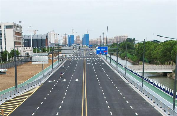 霞客湾北环路建成道路实景